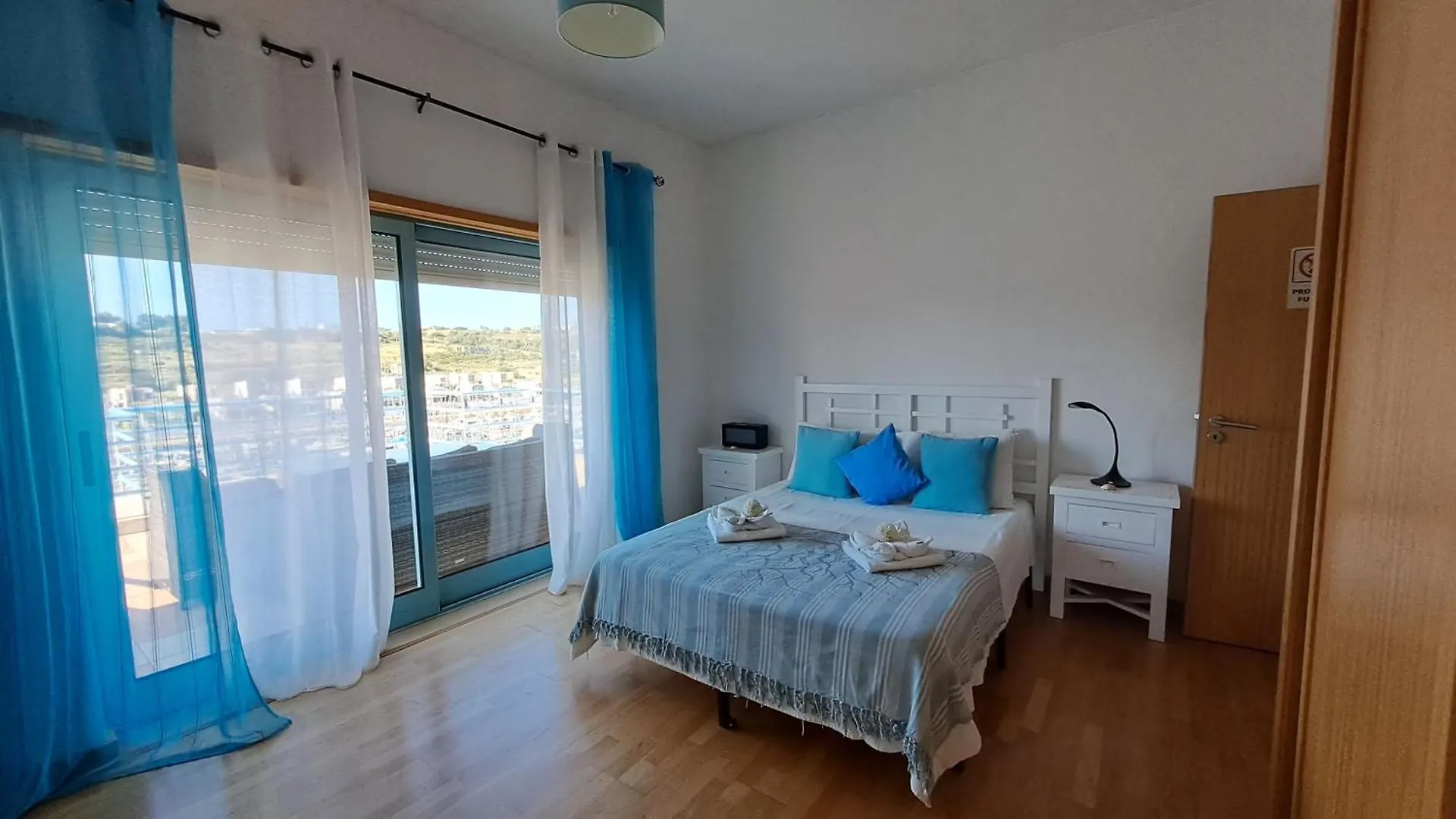 Albufeira Marina Penthouse 1 Apartment
